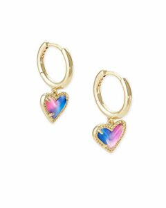 Kendra Scott Ari Heart Huggie Earrings in Gold Watercolor Pearlized Clear Glass